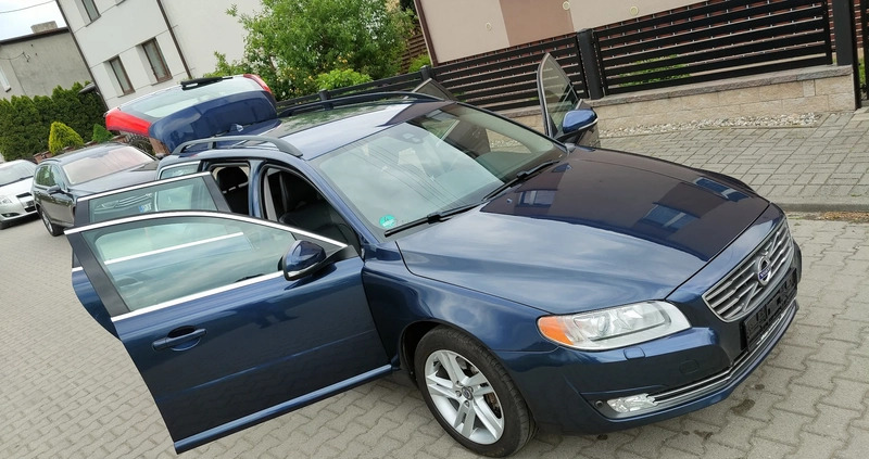 Volvo V70 cena 31300 przebieg: 259000, rok produkcji 2013 z Baranów Sandomierski małe 781